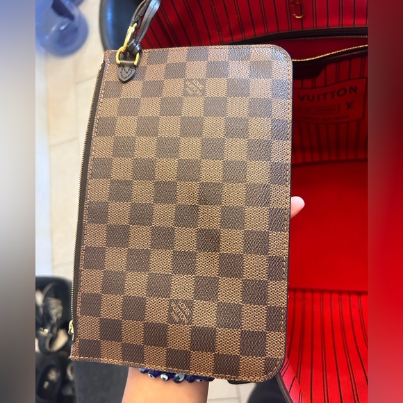 Louis Vuitton Neverfull GM - Picture 8 of 14